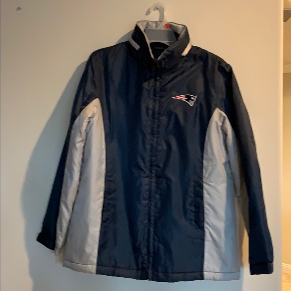 Patriot’s women’s parka